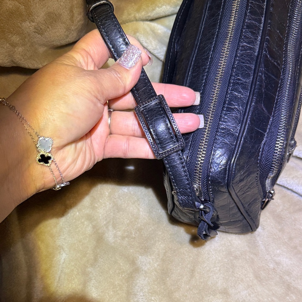 Vintage Brighton black leather embossed purse with plaid lining - Picture 6 of 11